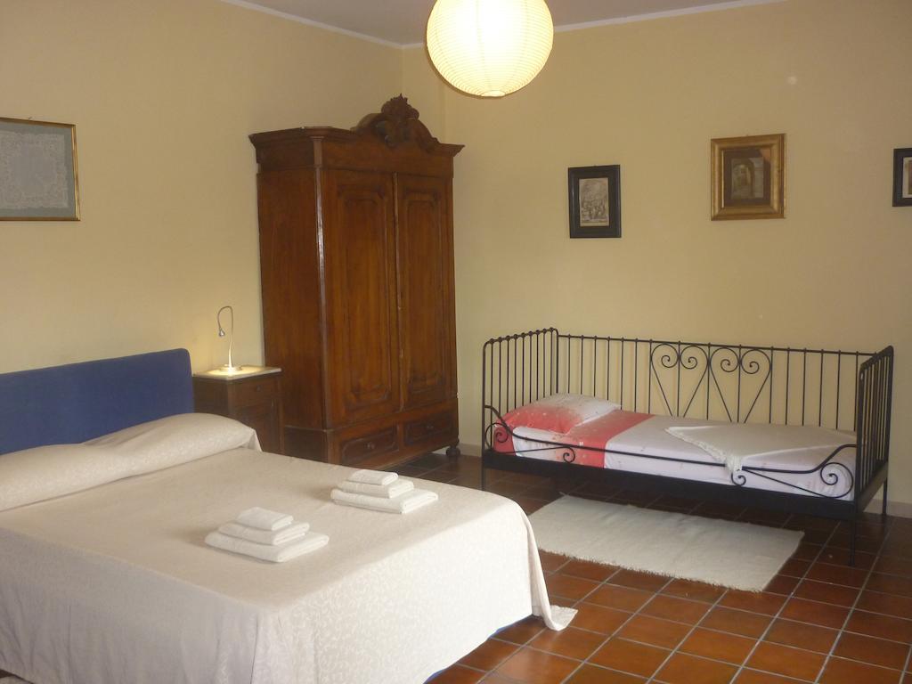 Art Peace And Food Bed & Breakfast Villafranca di Verona Exterior photo