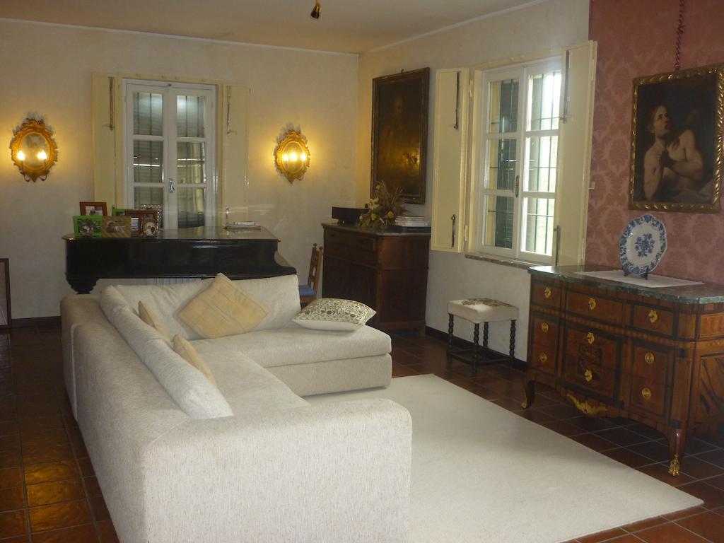 Art Peace And Food Bed & Breakfast Villafranca di Verona Exterior photo